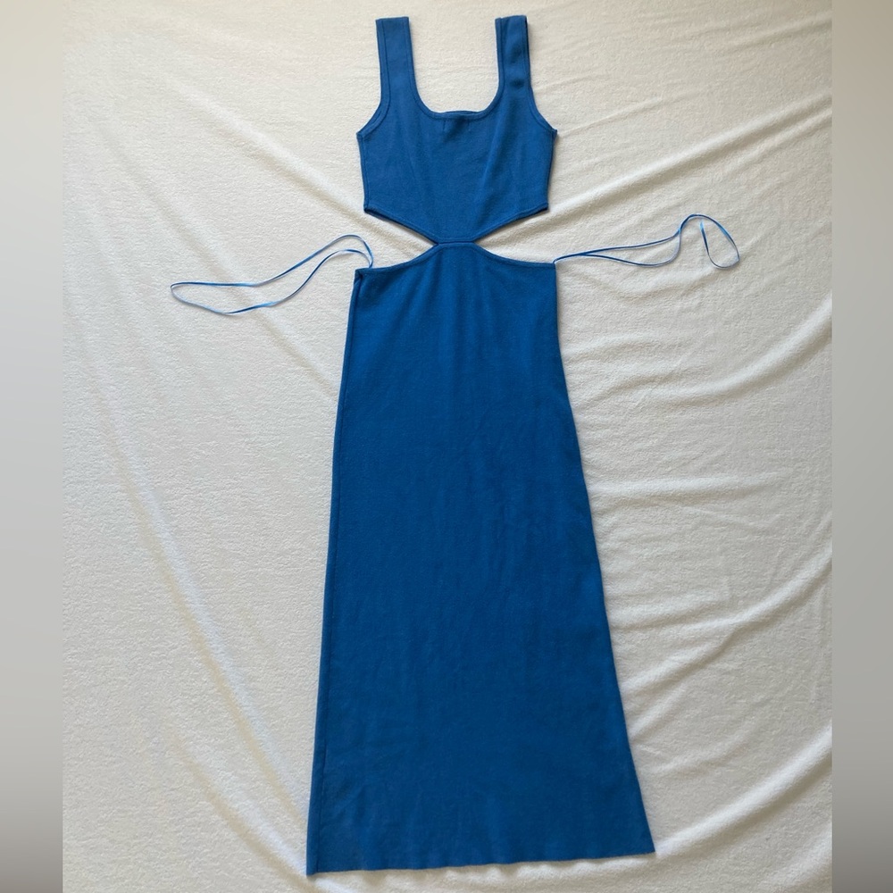 Pinkblush Blue Sleeveless Side Cutout Maternity Midi Dress (Small) - Picture 6 of 7